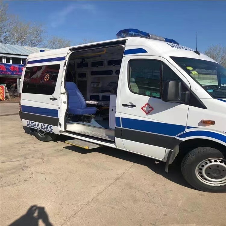 鹰潭私人长途救护车出租转院回家